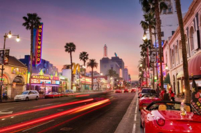 Los Angeles Premium Suites with Free Parking